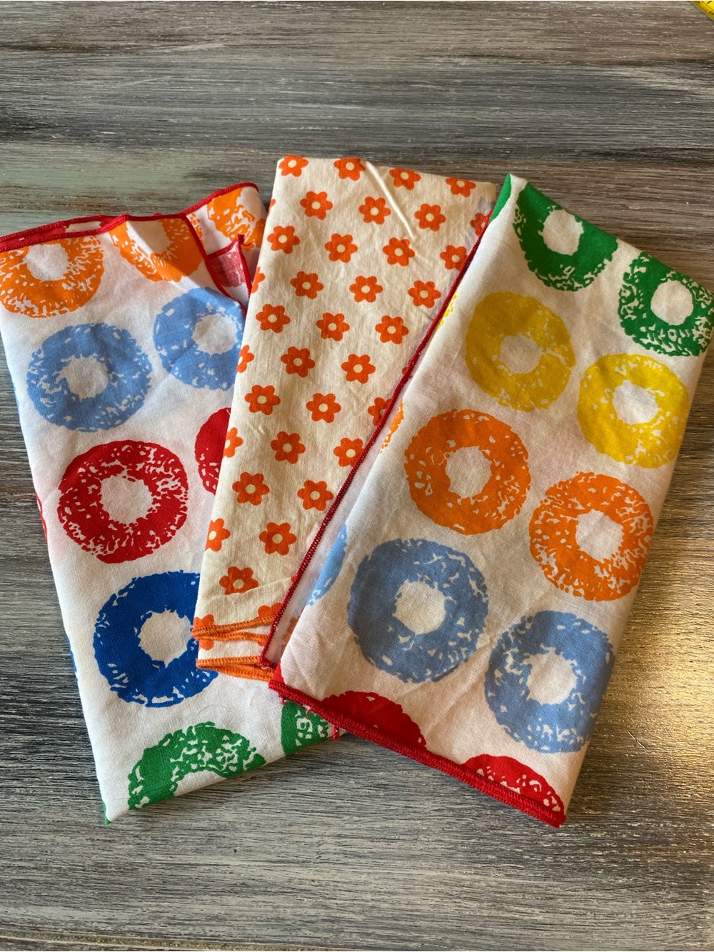 Cloth Napkin Primary Color Floral Vintage 70s Retro Lot Of 3